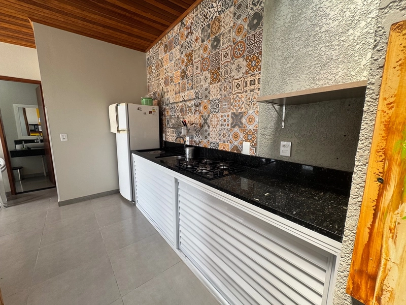 Casa de esquina em Atlântida Sul: 32ª foto da galeria de imagens do imóvel