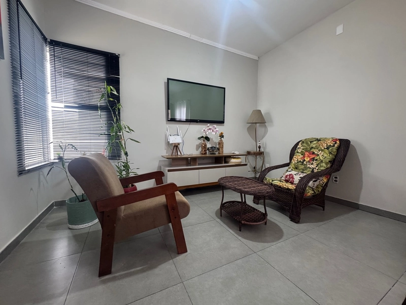 Casa de esquina em Atlântida Sul: 14ª foto da galeria de imagens do imóvel