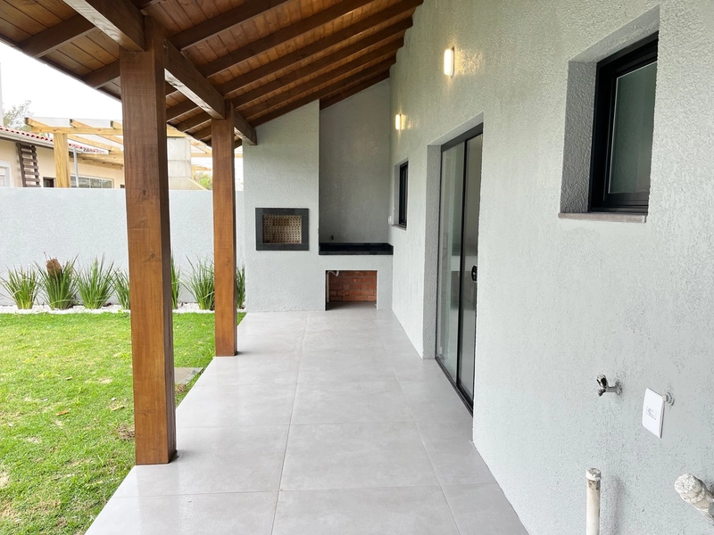 Casa a Venda em Atlântida Sul!: 23ª foto da galeria de imagens do imóvel