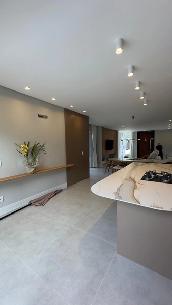 Sobrado no Condomínio Sunset: 2ª foto da galeria de imagens do imóvel