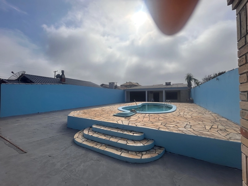 Casa no centro de Imbé!: 4ª foto da galeria de imagens do imóvel