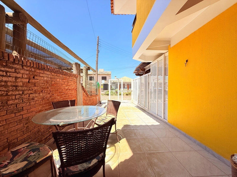 Sobrado a venda 50 metros do mar: 9ª foto da galeria de imagens do imóvel