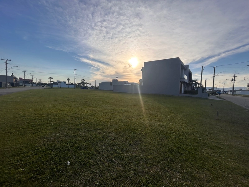 Terreno no Santorini: 5ª foto da galeria de imagens do imóvel