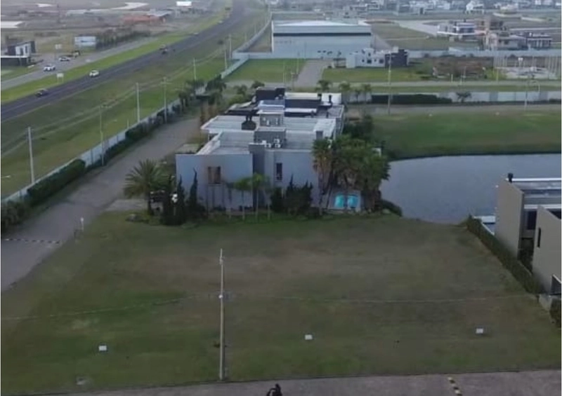 Terreno no Condomínio Sense