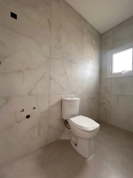 Sobrado de esquina em Xangrilá!: 17ª foto da galeria de imagens do imóvel