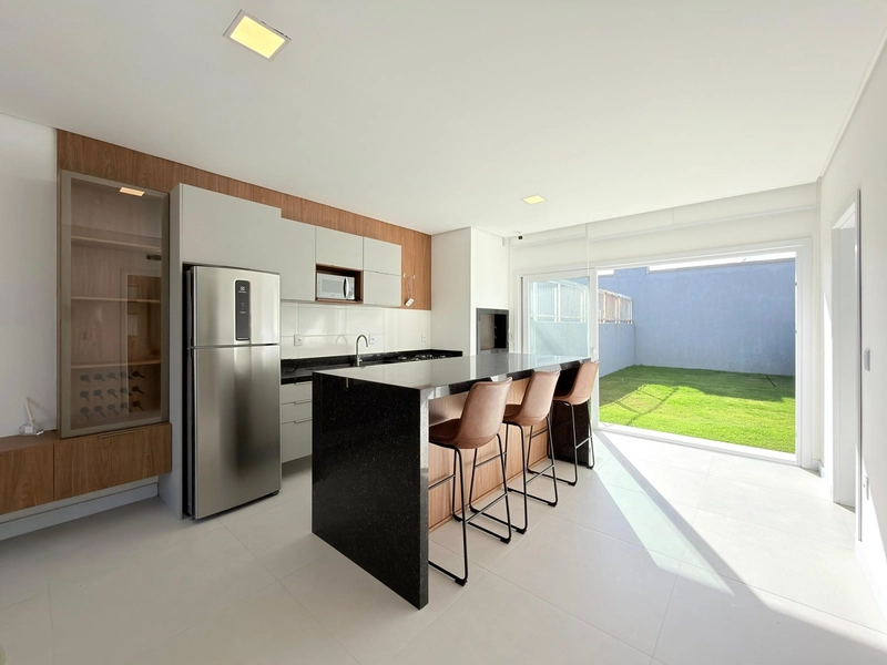 SOBRADO Á 150 METROS DO MAR À VENDA EM XANGRI-LÁ: 6ª foto da galeria de imagens do imóvel