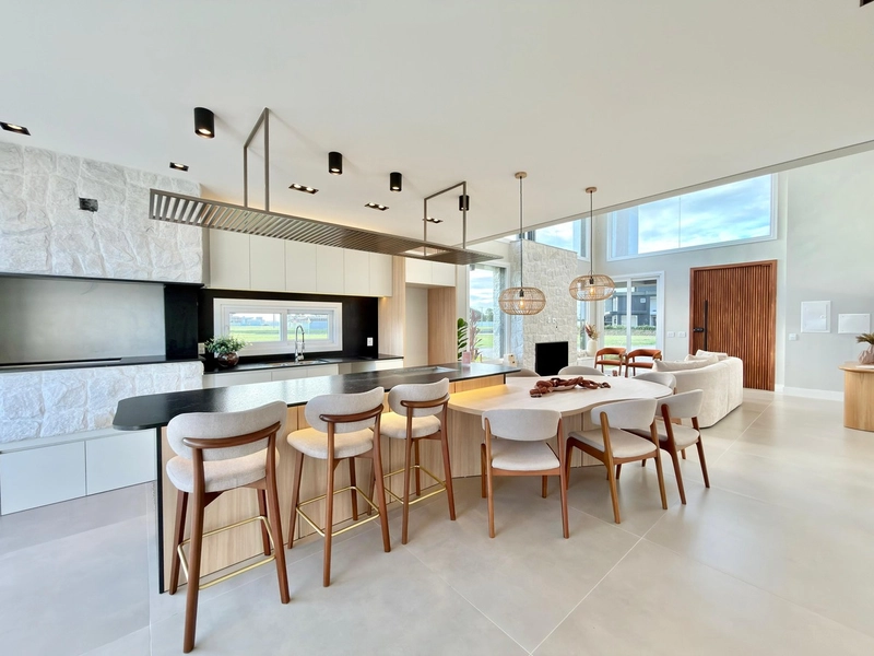 Casa térrea com 03 suítes no condomínio Allure Beach: 4ª foto da galeria de imagens do imóvel