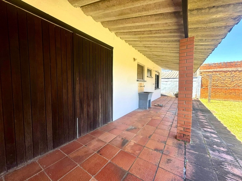 CASA À VENDA EM ATLÂNTIDA SUL: 11ª foto da galeria de imagens do imóvel