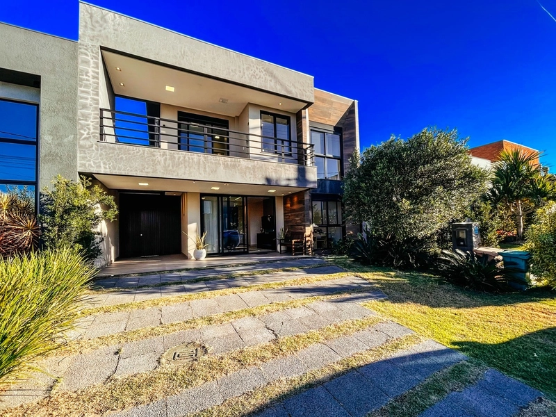 Casa no Condomínio Blue: 2ª foto da galeria de imagens do imóvel