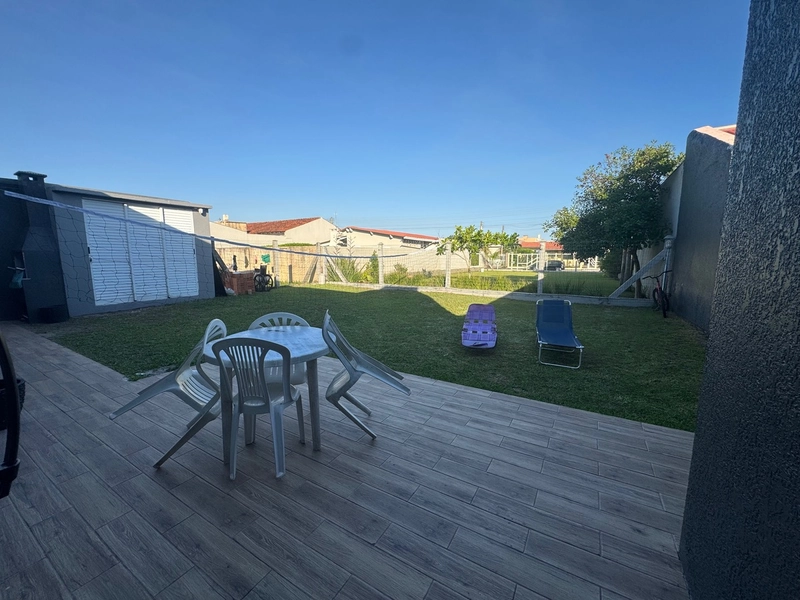 Vende Casa em Atlantida Sul: 20ª foto da galeria de imagens do imóvel