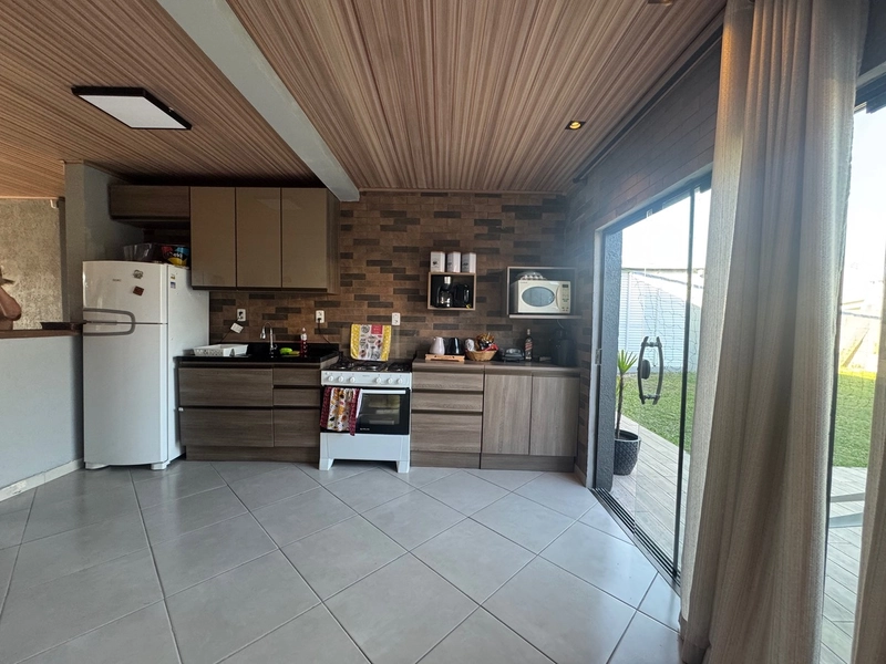 Vende Casa em Atlantida Sul: 10ª foto da galeria de imagens do imóvel