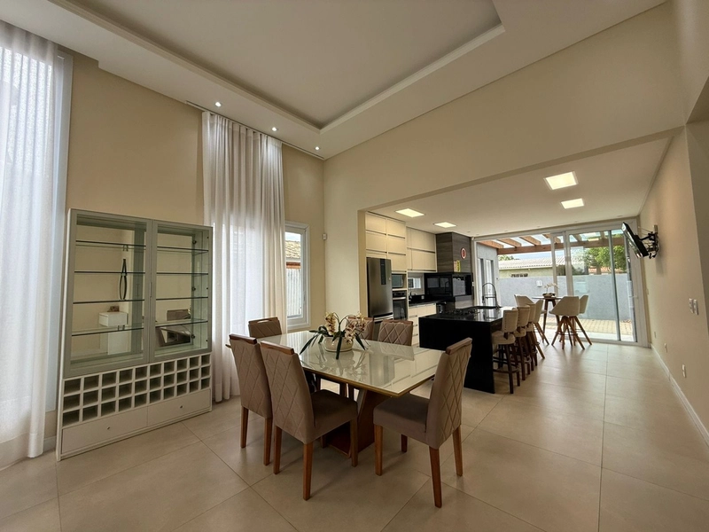 CASA À VENDA EM XANGRI-LÁ!!: 6ª foto da galeria de imagens do imóvel