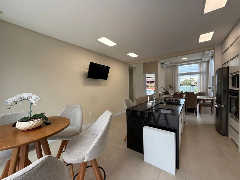 CASA À VENDA EM XANGRI-LÁ!!: 10ª foto da galeria de imagens do imóvel