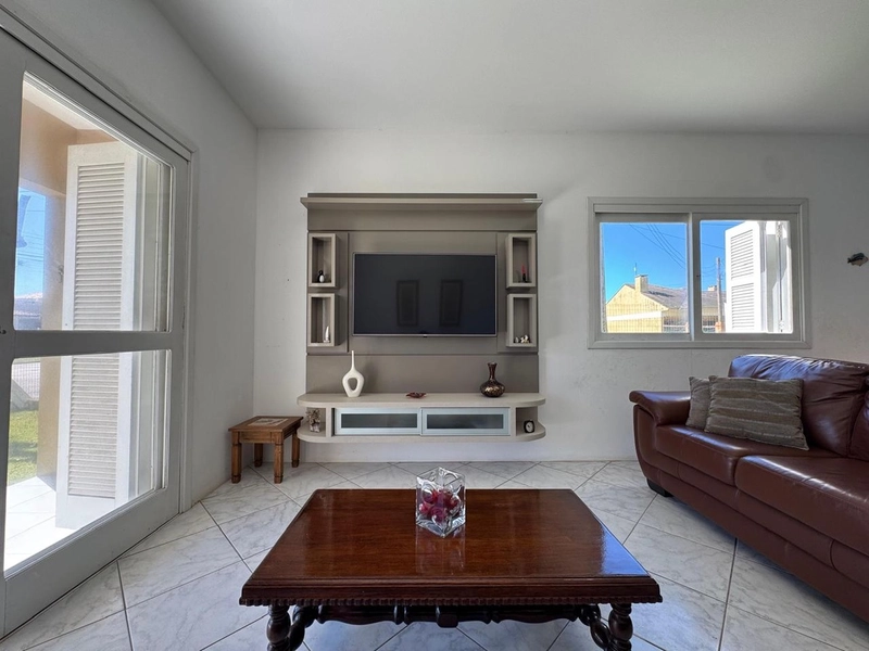 Casa à venda próximo do mar em Atlântida Sul: 9ª foto da galeria de imagens do imóvel