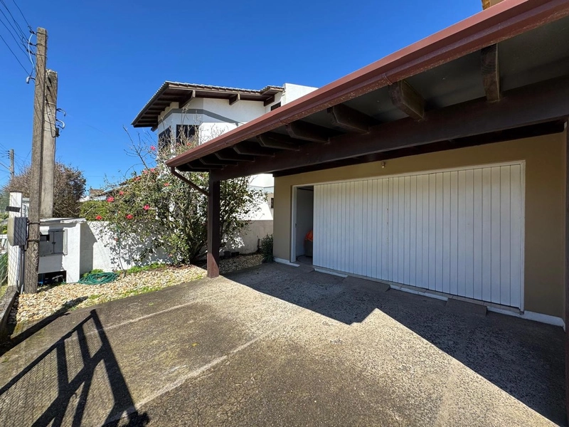 Casa à venda próximo do mar em Atlântida Sul: 14ª foto da galeria de imagens do imóvel