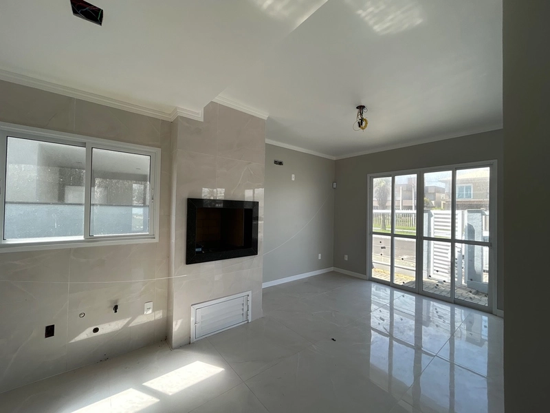 Sobrado à venda com vista para o mar em Atlântida Sul!: 6ª foto da galeria de imagens do imóvel