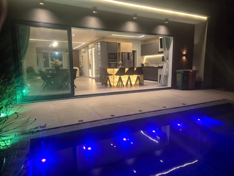 Casa a venda no Sunset: 2ª foto da galeria de imagens do imóvel