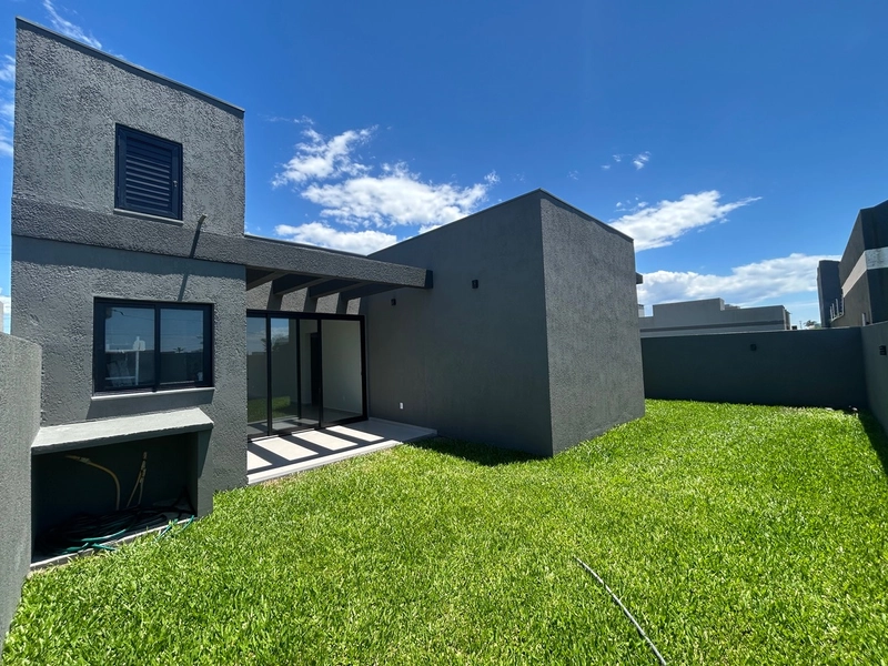 Casa à venda em Atlântida Sul!: 19ª foto da galeria de imagens do imóvel