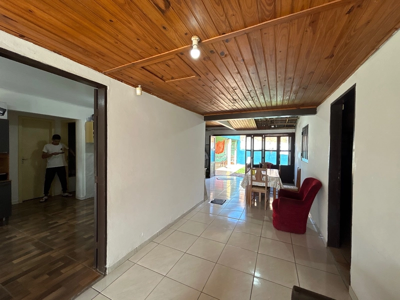 Casa em Atlântida Sul!: 8ª foto da galeria de imagens do imóvel