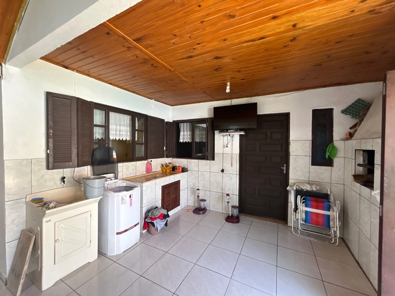 Casa em Atlântida Sul!: 5ª foto da galeria de imagens do imóvel