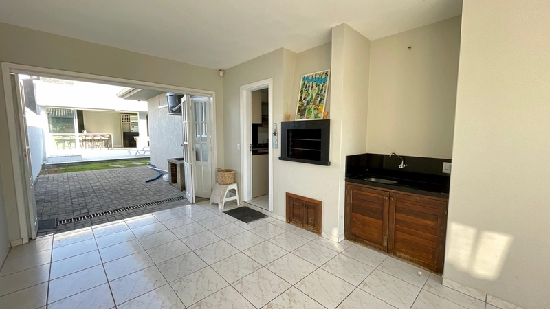 Casa em Xangri-lá com anexo: 62ª foto da galeria de imagens do imóvel