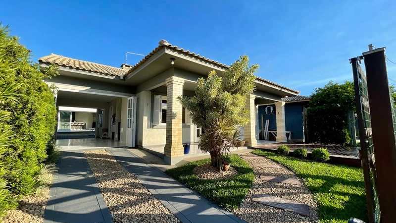 Casa em Xangri-lá com anexo: 8ª foto da galeria de imagens do imóvel