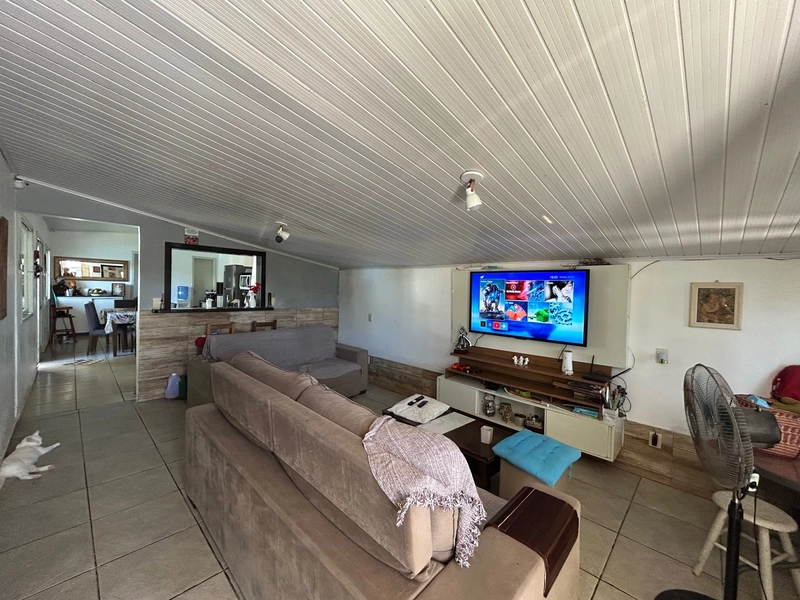 Casa à venda em Atlântida Sul: 4ª foto da galeria de imagens do imóvel