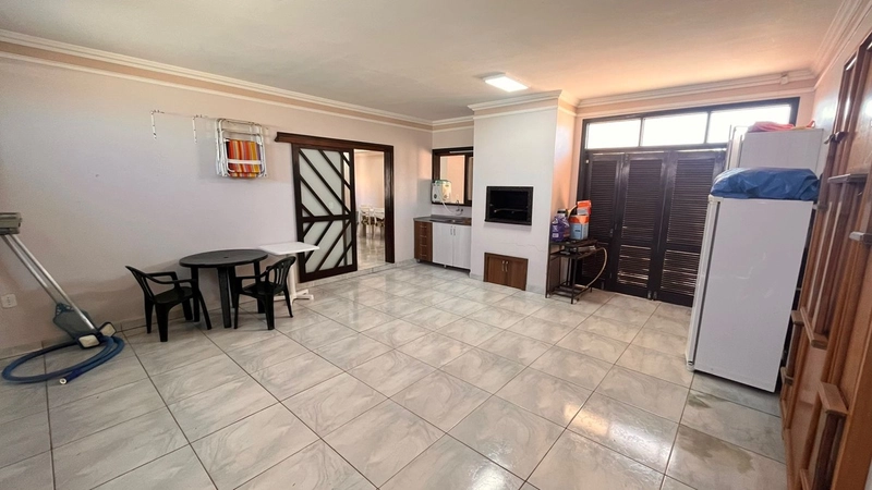 Casa a venda em Atlantida Sul próximo ao mar: 8ª foto da galeria de imagens do imóvel