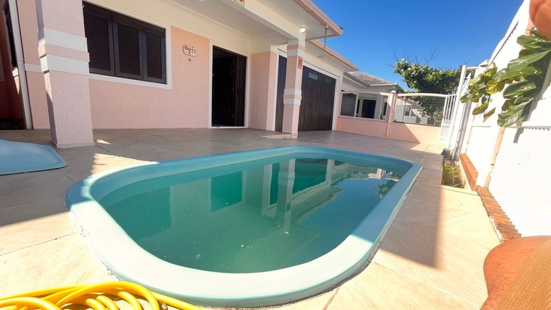 Casa a venda em Atlantida Sul próximo ao mar: 18ª foto da galeria de imagens do imóvel