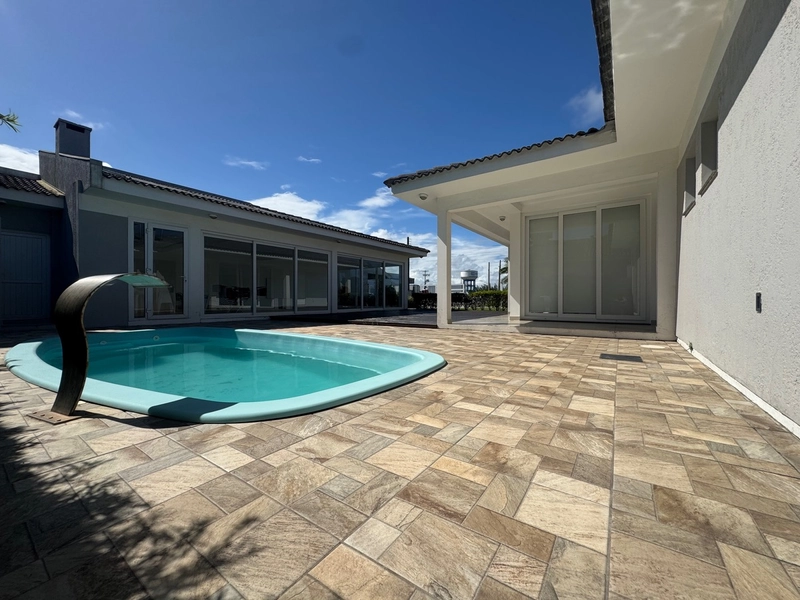 Casa de esquina em Noiva do Mar!: 28ª foto da galeria de imagens do imóvel