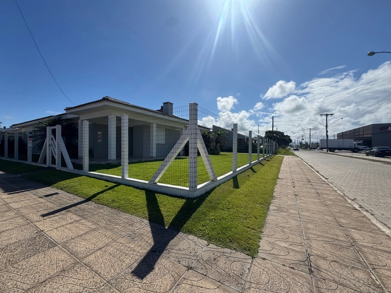 Casa de esquina em Noiva do Mar!: 15ª foto da galeria de imagens do imóvel