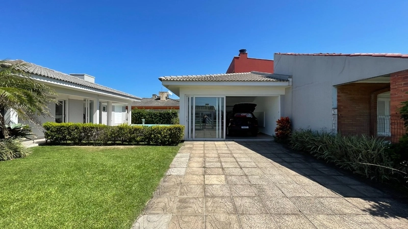 Casa de esquina em Noiva do Mar!: 34ª foto da galeria de imagens do imóvel