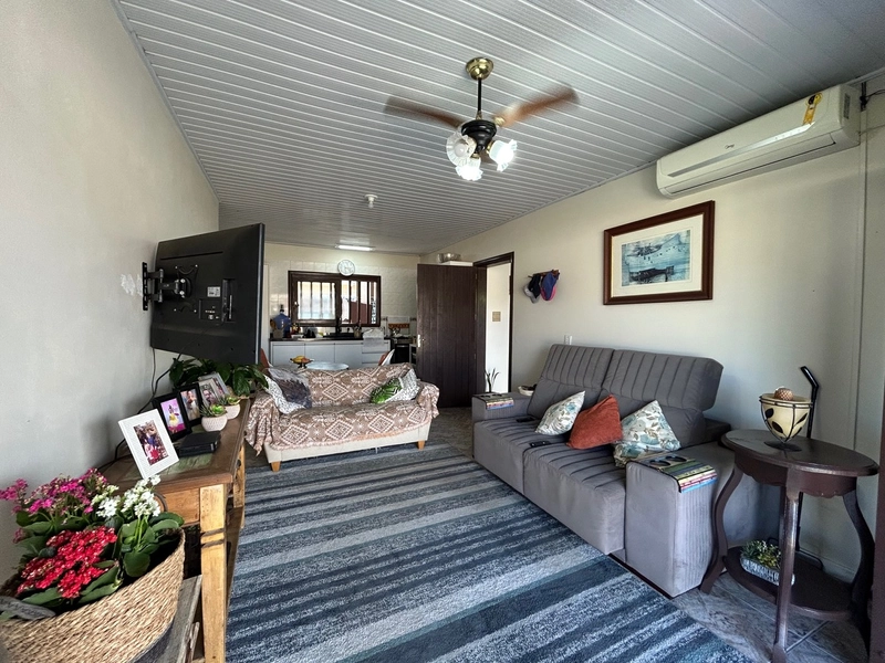 Casa em Atlântida Sul!: 6ª foto da galeria de imagens do imóvel