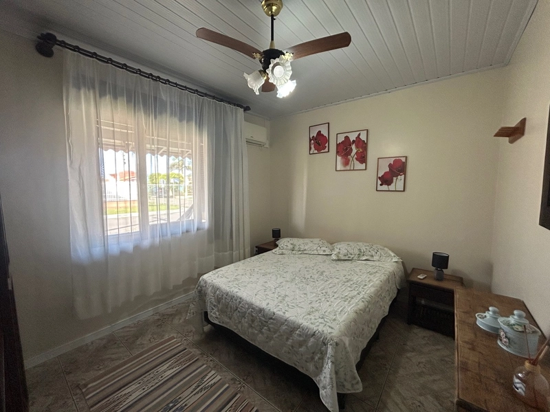 Casa em Atlântida Sul!: 16ª foto da galeria de imagens do imóvel