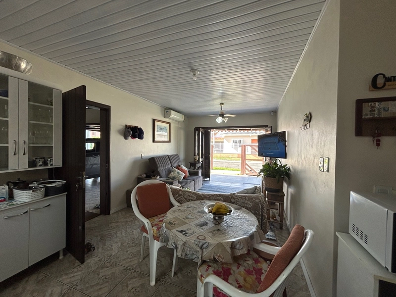 Casa em Atlântida Sul!: 12ª foto da galeria de imagens do imóvel