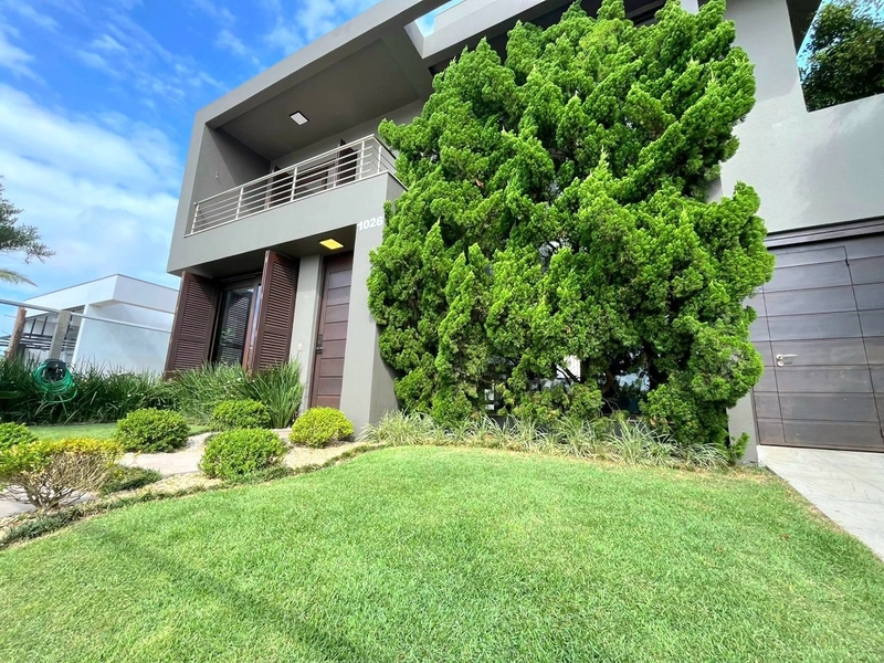 Casa à venda em Xangri-lá!: 2ª foto da galeria de imagens do imóvel