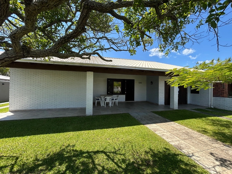 Casa à venda em Xangrilá!: 2ª foto da galeria de imagens do imóvel