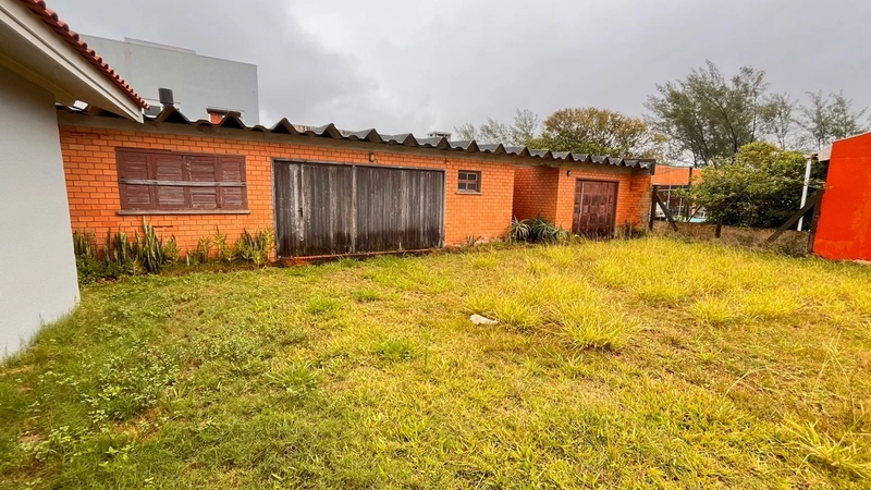 Casa com dois terrenos em Atlântida Sul!: 14ª foto da galeria de imagens do imóvel