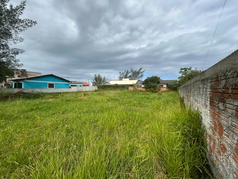 Terreno em Atlântida Sul!: 3ª foto da galeria de imagens do imóvel