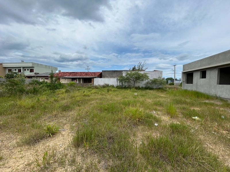 Terreno em Atlântida Sul: 1ª foto da galeria de imagens do imóvel