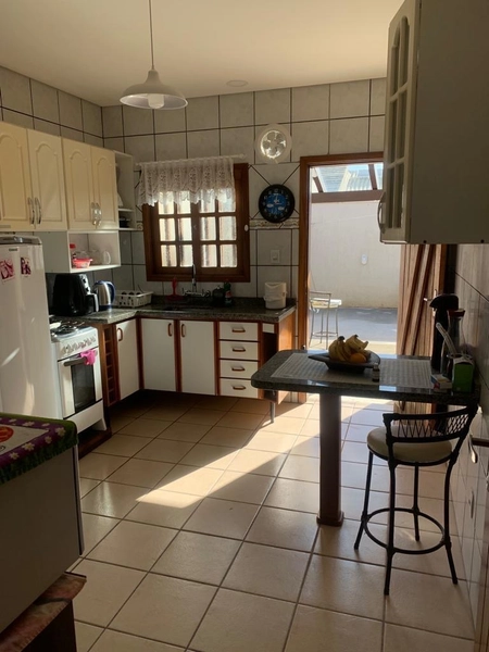 Casa com 2 terrenos,  em Atlântida Sul a 100 metros do mar!: 21ª foto da galeria de imagens do imóvel