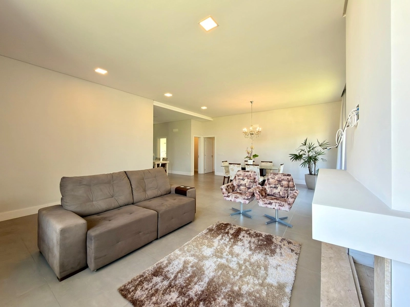 CASA À VENDA CONDOMÍNIO DUBAI!: 2ª foto da galeria de imagens do imóvel