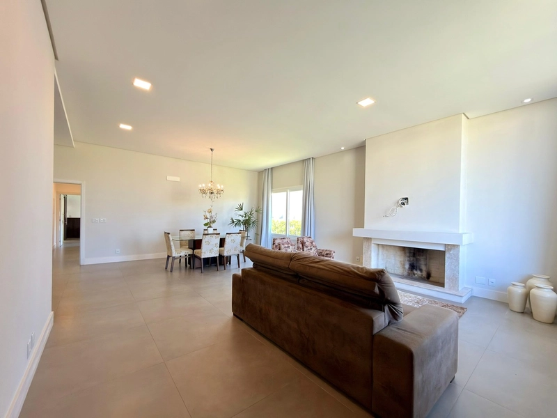 CASA À VENDA CONDOMÍNIO DUBAI!: 3ª foto da galeria de imagens do imóvel