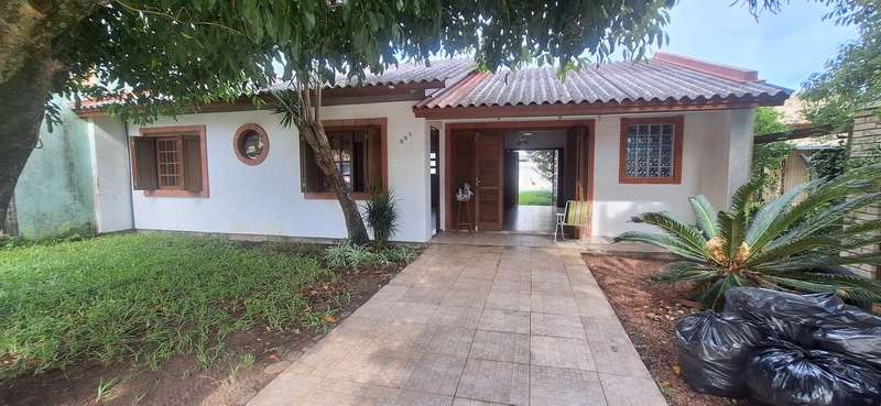 Milanezi vende excelente casa em Atlantida sul: 3ª foto da galeria de imagens do imóvel