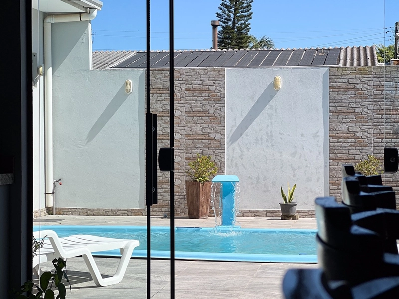 Sobrado em Atlântida Sul: 27ª foto da galeria de imagens do imóvel