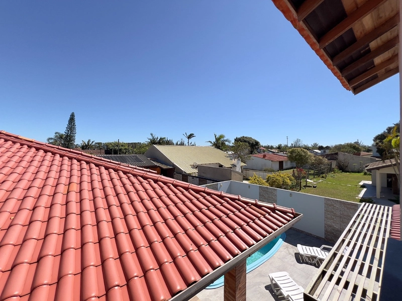 Sobrado em Atlântida Sul: 47ª foto da galeria de imagens do imóvel