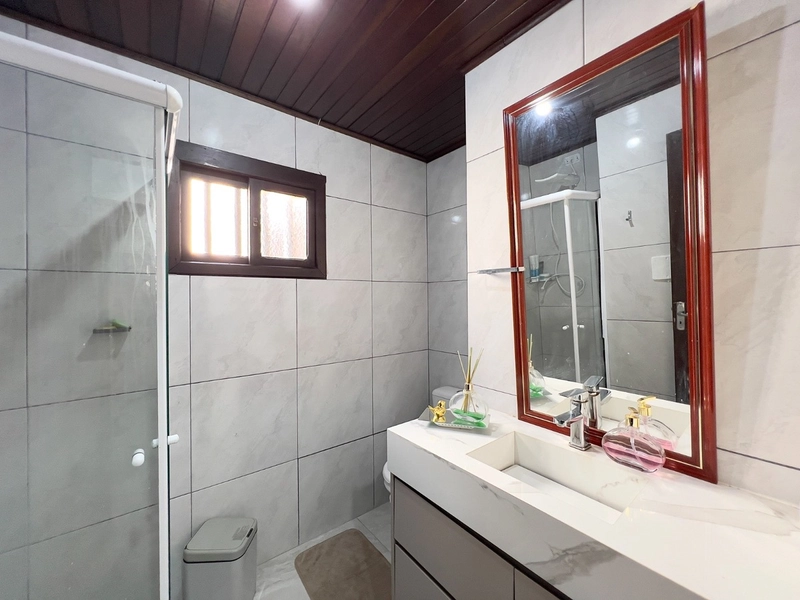 Sobrado em Atlântida Sul: 41ª foto da galeria de imagens do imóvel