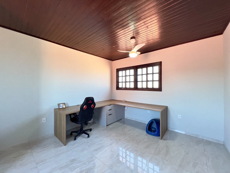 Sobrado em Atlântida Sul: 46ª foto da galeria de imagens do imóvel