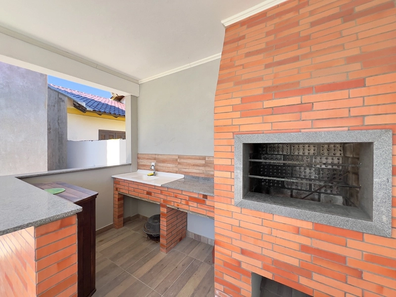 Sobrado em Atlântida Sul: 63ª foto da galeria de imagens do imóvel