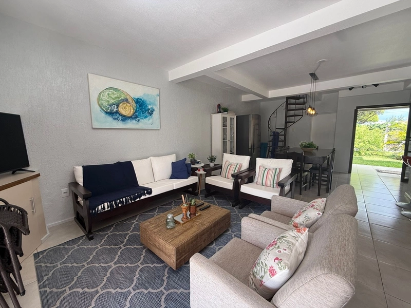 Casa em Atlântida sul com 02 terrenos: 11ª foto da galeria de imagens do imóvel